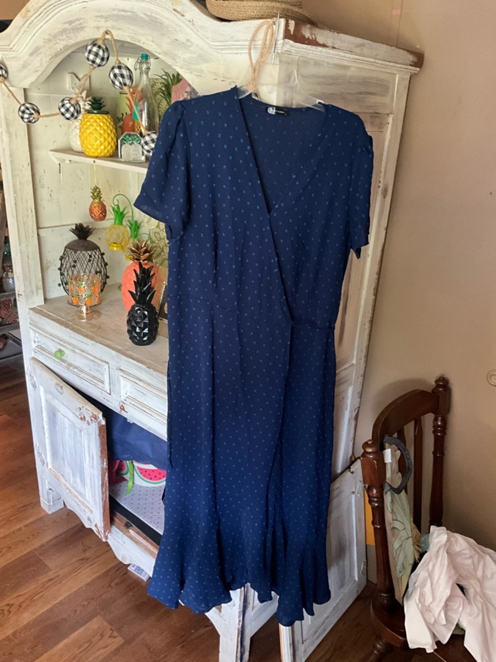Pretty Garden  size large dress